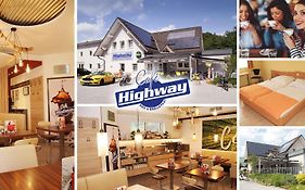 Hotel Highway - Bed&Breakfast